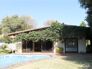 1.2 ha Farm in Honeydew Manor