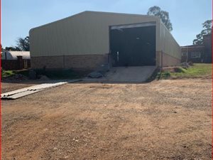525 m² Commercial space in Pomona AH