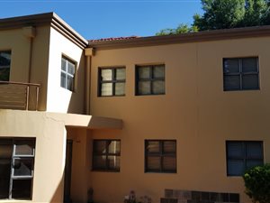 637 m² Office Space in Dunkeld West