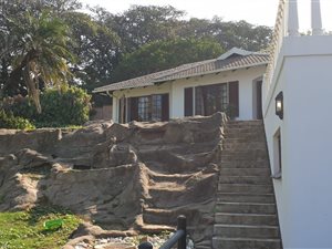 3 Bed House in Westbrook