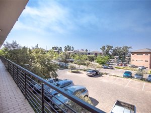 82 m² Commercial space in Lombardy Estate