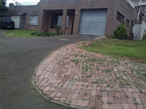 3 Bed Simplex in Reservoir Hills
