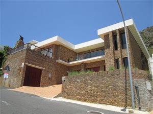 3 Bed House in Mountainside