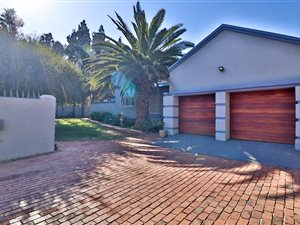 4 Bed House in Brackenhurst
