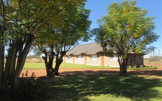 1 Bedroom Apartment in Vryburg