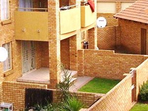 2 Bed Townhouse in Eco Park