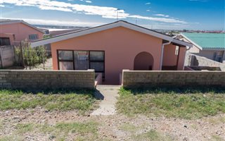 3 Bedroom House in West End