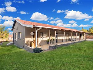 6 Bed House in Jordaan park