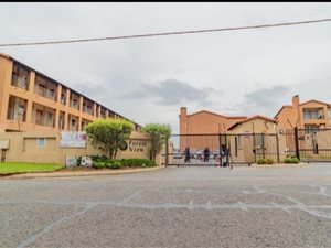 2 Bed Apartment in Towerby