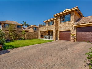3 Bed Cluster in North Riding