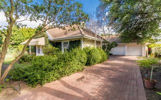 4 Bedroom House in Die Boord