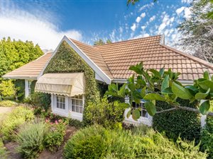 4 Bed House in Die Boord