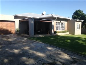 3 Bed House in Monument