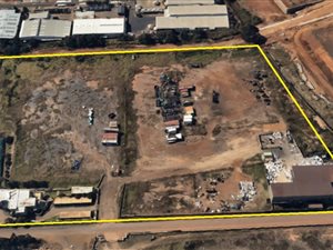 4.6 ha Land available in Meadowdale