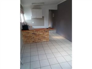 1 Bedroom Garden Cottage in Primrose