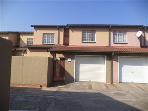 3 Bed Townhouse in Springs Central