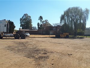 4500 m² Commercial space in Pomona AH