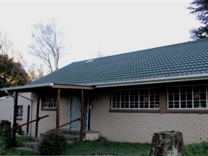 6 Bed House in Fort Beaufort