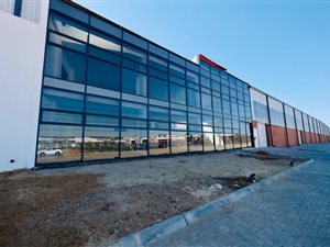11396 m² Industrial space in Louwlardia