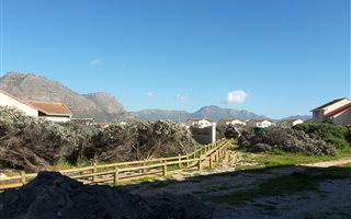 181 m² Land available in Capricorn