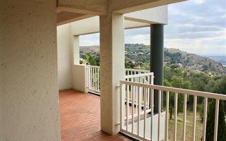 2 Bedroom Apartment in Kloofendal