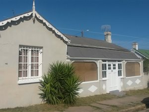 4 Bed House in Oatlands