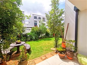 3 Bed Flat in Greenstone Ridge