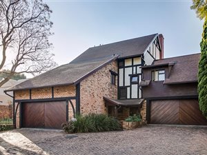 2 Bed Townhouse in Bryanston