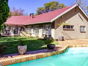 4 Bed House in Blairgowrie