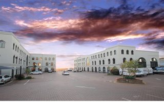157 m² Commercial space in Noordwyk