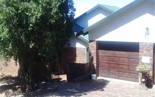 3 Bedroom House in Modelpark