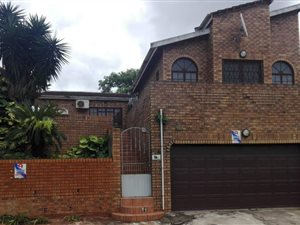 3 Bedroom House in Lotus Park
