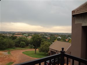 2 Bed Duplex in Mooikloof Equestrian Estate