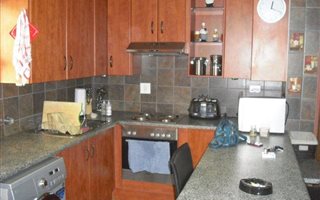2 Bedroom Apartment in Vaalpark