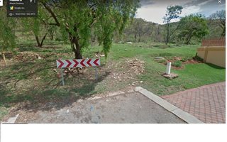 4.6 ha Land available in Akasia