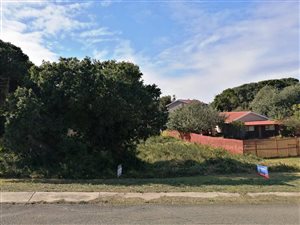 869 m² Land available in Kaysers Beach