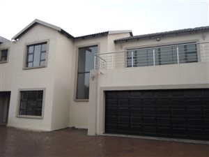 5 Bed House in Zambezi Country Estate