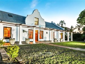 4 Bed House in Stellenberg