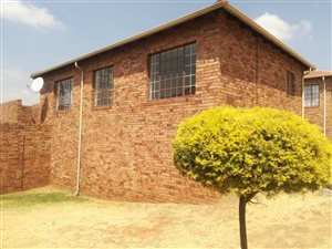 3 Bed Duplex in Southcrest