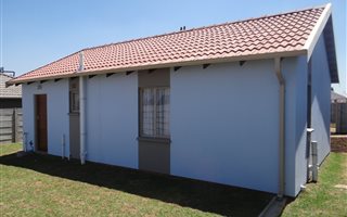 3 Bedroom House in Garthdale