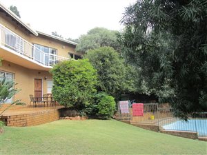 5 Bedroom House in Floracliffe