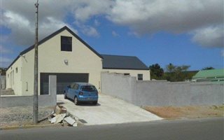 3 Bedroom House in Darling