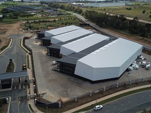 1300 m² Industrial space in Louwlardia