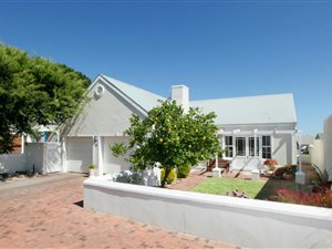 3 Bed House in Kuilsriver