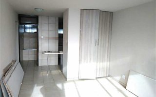 1 Bedroom House in Westdene