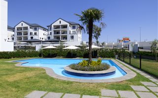 3 Bedroom Apartment in Petervale
