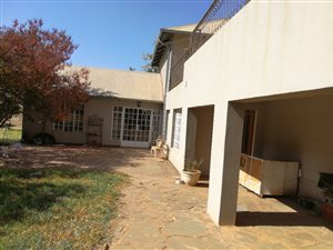 4 Bed House in Heidelberg Central