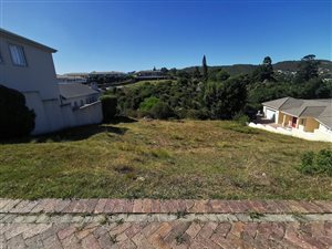 823 m² Land available in Hunters Estate