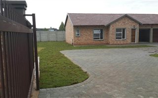 2 Bedroom Townhouse in Meyerton