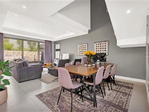 3 Bed Townhouse in Morningside